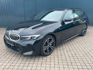 BMW 330 i xDrive Touring M SPORT / Kamera/HiFi/M-Rad