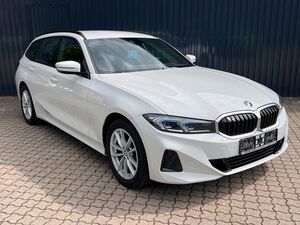 BMW 318 i Aut. Touring /Teilleder/HeadUp/Sportsitze