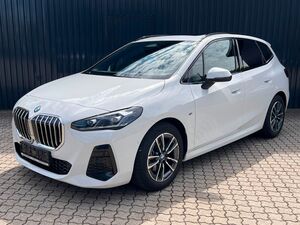 BMW 218 i Active Tourer M SPORT /PanoDach/getöntSchei