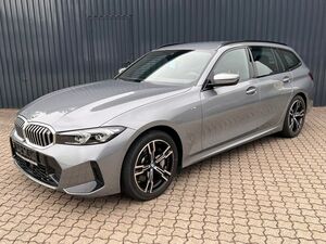 BMW 330 i xDrive Touring M SPORT / Kamera/HiFi/M-Rad