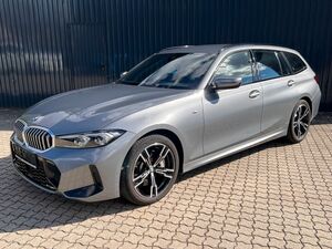BMW 330 i xDrive Touring M SPORT / Kamera/HiFi/M-Rad