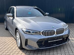 BMW 318 i Aut. Touring M SPORT /HeadUp/360°Kam/HiFi
