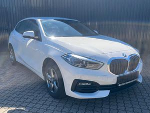 BMW 118 i 5-Türer/ AHK/LED/Lenkradheiz/Navi/Sitzheiz