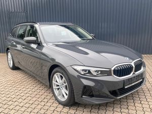 BMW 318 i Aut. Touring Facelift/Kamera/Komfortzug/LED