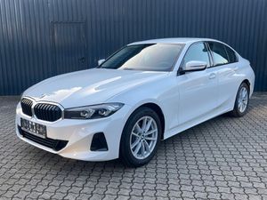 BMW 318 i Aut. Lim Facelift / Kamera/Sitzh/Komfortzug