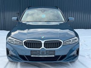 BMW 318 i Aut. Touring Facelift /Kamera/Lenkradheiz