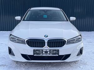 BMW 318 i Touring Facelift /Kamera/Komfortzug/Sitzh