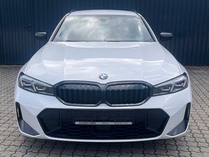 BMW 320 D xDr Touring M SPORT /Kamera/HiFi/19"M-Rad
