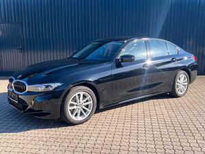 BMW 318 i Aut. Limousine / LED/Sitzheiz/17"LM-Räder