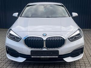 BMW 116 i 5-Türer/ Kamera/HiFi/LED/Sitzheizung/Navi