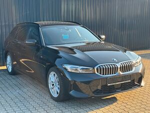 BMW 318 i Touring M SPORT Facelift /AHK/360°Kamera