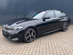 BMW 330 i xDrive Touring M SPORT / Kamera/HiFi/M-Rad