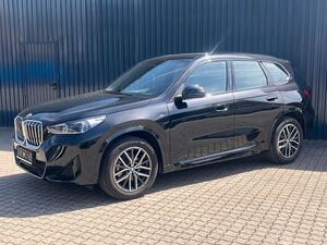 BMW X1 18i sDrive M SPORT / Kamera/adapLED/Komfortzu