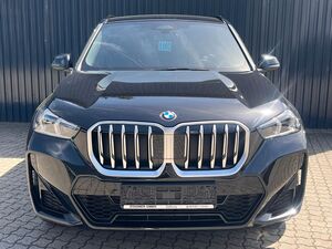 BMW X1 18i sDrive M SPORT / Kamera/adapLED/Komfortzu