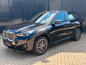 BMW X1 sDrive 18i M SPORT /Kamera/Komfortzu/18"M-Rad
