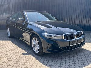 BMW 318 i Aut. Limousine/ Sitzheiz/Navi/LED/17"LM-Rad