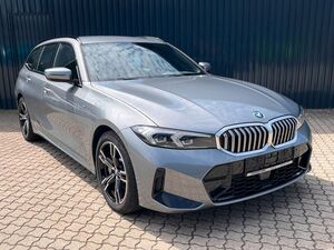 BMW 330 i xDrive Touring M SPORT / Kamera/HiFi/M-Rad