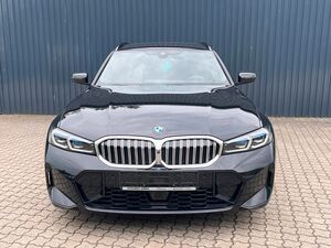 BMW 318 i Aut Touring M SPORT Facelift /AHK/360°/HiFi