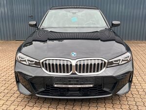 BMW 320 D Lim. xDrive M SPORT /AHK/HarmKar/Kamera