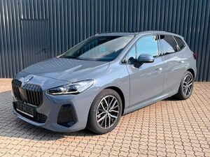 BMW 218 i Active Tourer M SPORT / AHK/PanoDa/el.Sitze