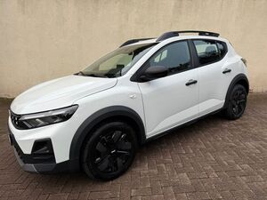 DACIA Sandero TCe 110 Stepway Essential