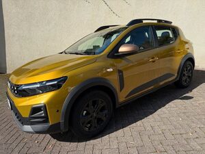 DACIA Sandero Stepway Extreme hybrid 155