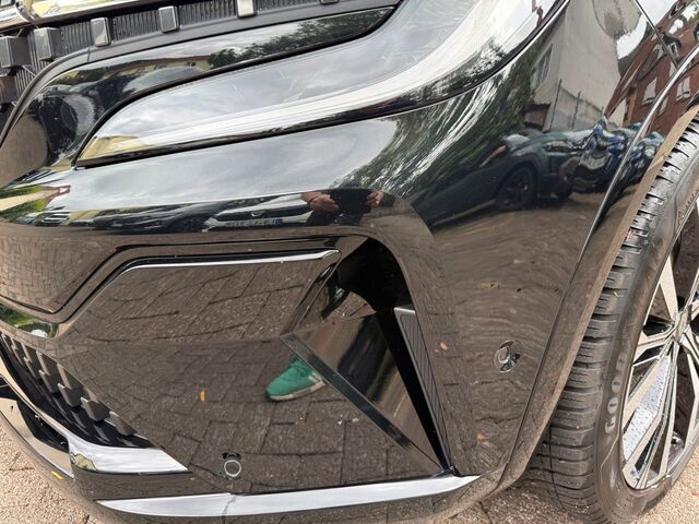 RENAULT Austral E-Tech Hybrid 200 Iconic Ansicht 19 für Fahrzeugdetailseite