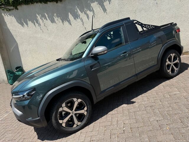 DACIA Duster PickUp hybrid-G 150 4x4 Journey Ansicht 4 für Fahrzeugdetailseite