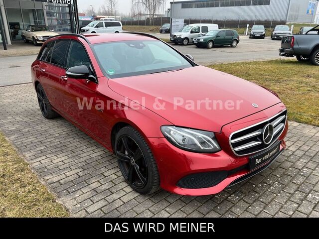 MERCEDES-BENZ E 300 de  T