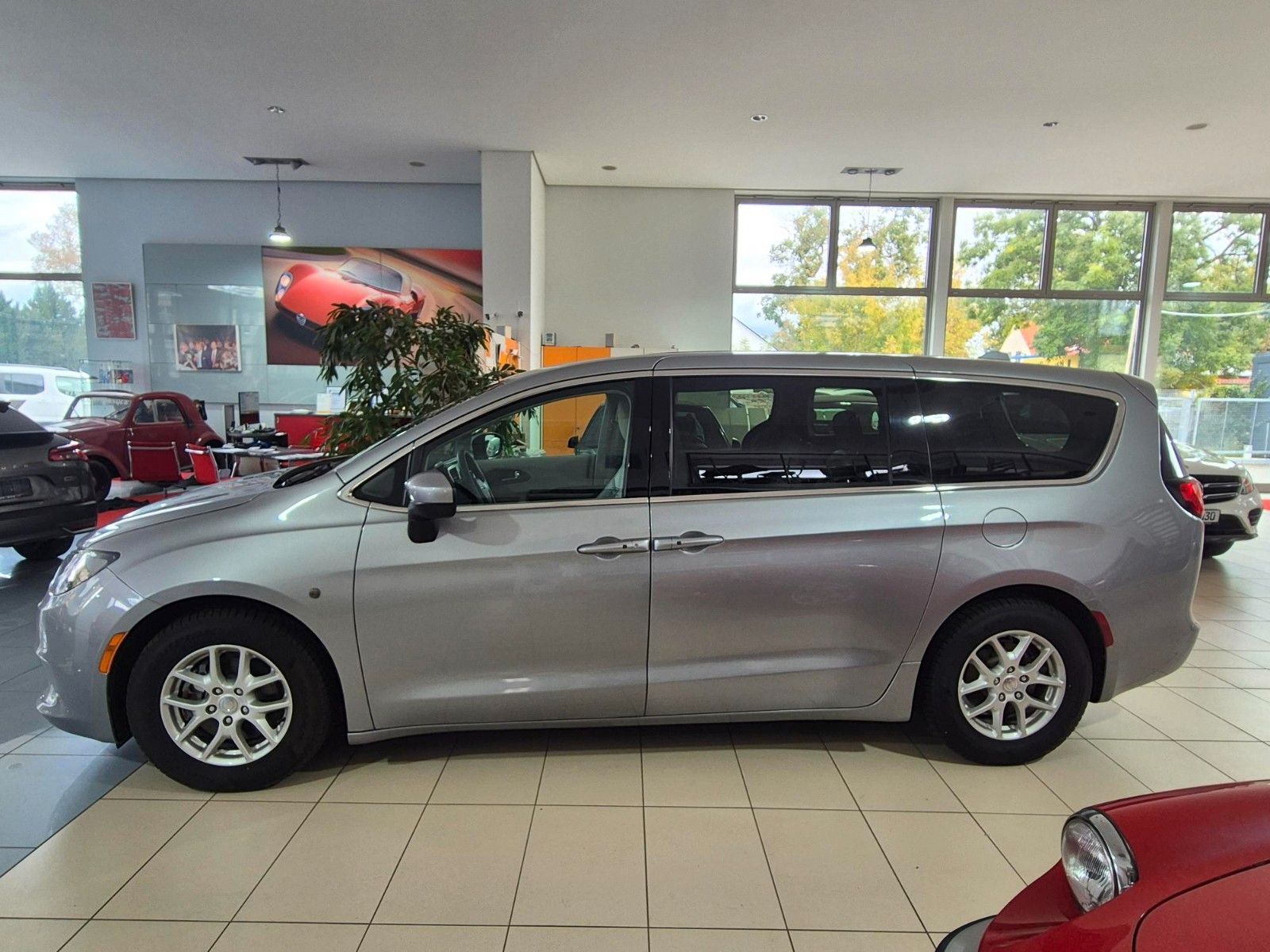 CHRYSLER Pacifica