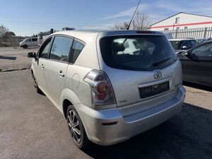 TOYOTA Corolla Verso 1.8 Sol 7-Sitzer
