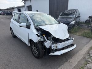 TOYOTA Yaris Comfort