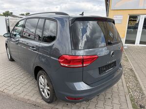 VW Touran Active 7-Sitzer+Pano+Sthzg+Virtuell