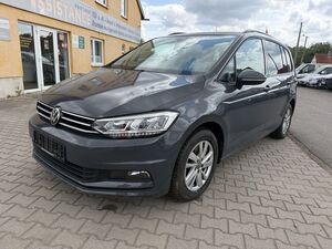VW Touran Active 7-Sitzer+Pano+Sthzg+Virtuell