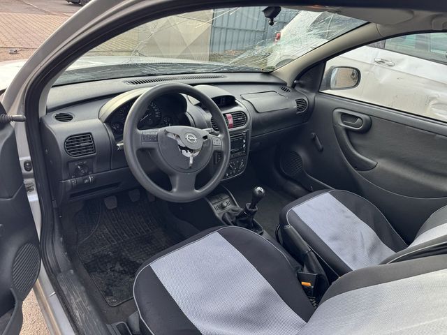 OPEL Corsa C Basis