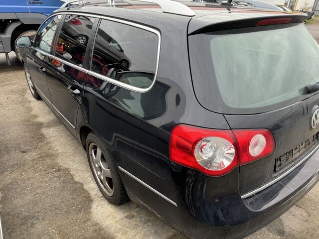 VW Passat Variant Individual