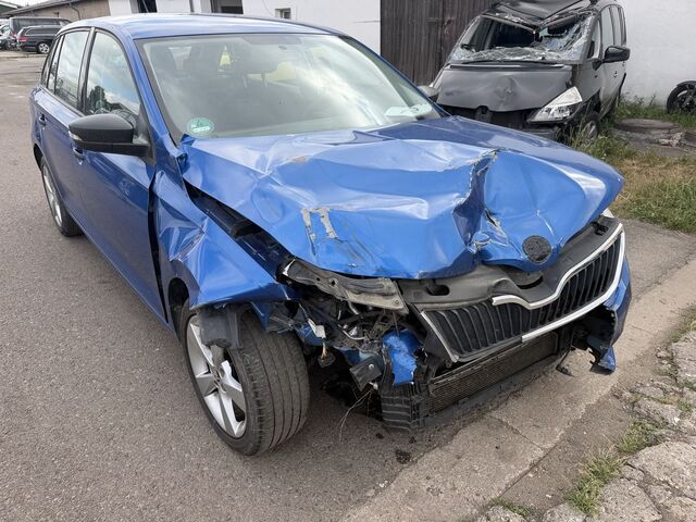SKODA Rapid Spaceback Active