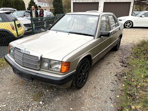 MERCEDES-BENZ 190 / AUTOMATIK/ SERVOLENKUNK/GUTER ZUSTAND/