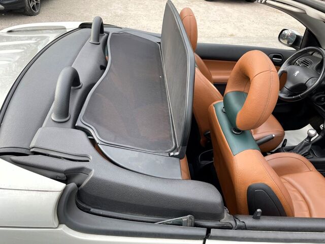 PEUGEOT 206 Cabriolet CC Roland Garros/LEDER/KLIMAAUTOMA