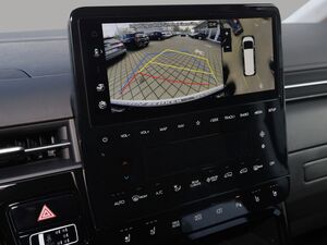 HYUNDAI Staria Signature Hybrid 2WD