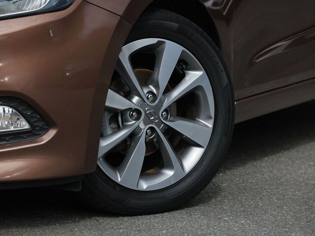 HYUNDAI i20 Style Ansicht 13 für Fahrzeugdetailseite