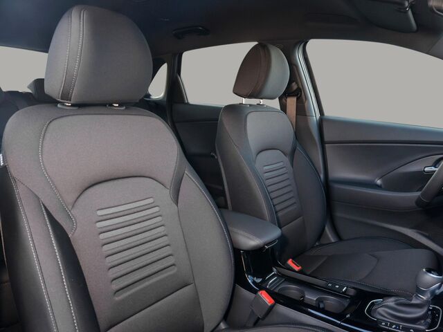 HYUNDAI i30 Advantage, Plus-Paket, MJ25 Ansicht 10 für Fahrzeugdetailseite