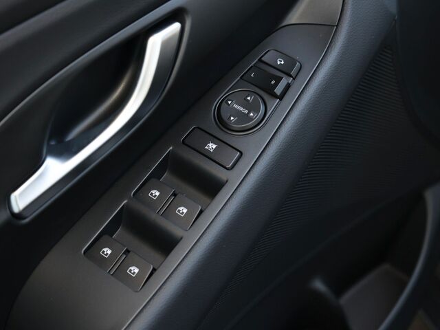 HYUNDAI i30 cw Advantage Ansicht 12 für Fahrzeugdetailseite