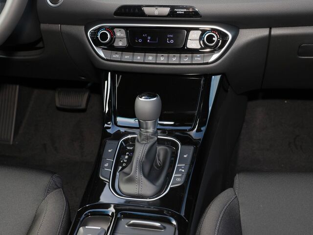 HYUNDAI i30 Advantage, Plus-Paket Ansicht 15 für Fahrzeugdetailseite