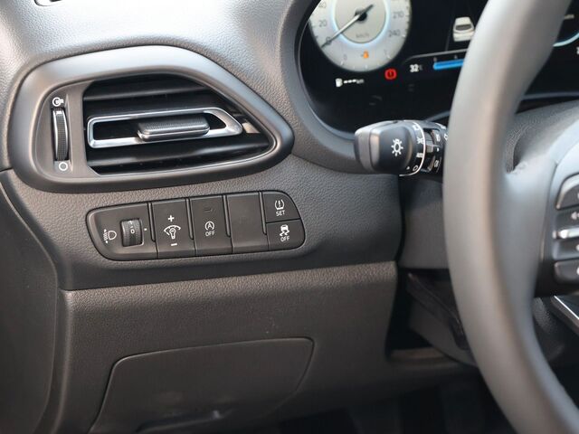 HYUNDAI i30 Advantage Ansicht 18 für Fahrzeugdetailseite