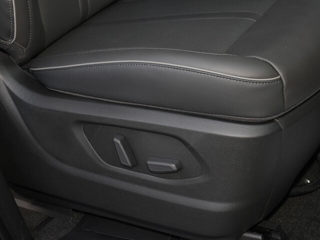 HYUNDAI STARIA Signature Hybrid 2WD Ansicht 12 für Fahrzeugdetailseite