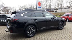SUBARU OUTBACK 2,5i Platinum Lineartronic AHK
