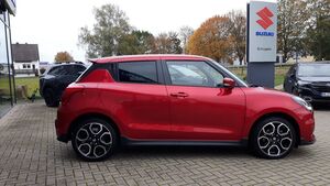 SUZUKI Swift 1,4 Sport HYBRID