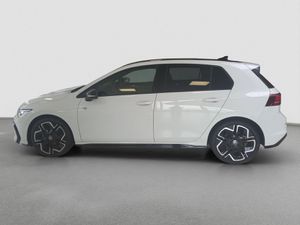 VW Golf VIII 1.5TSI*R-LINE*LED-PLUS*PANO*NAV*SH*L&amp;S