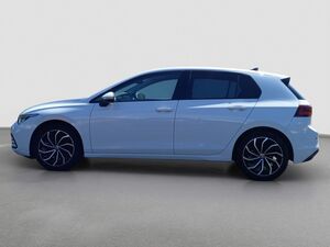 VW Golf VIII 1.5TSI*LIFE*IQ.LIGHT*NAV*RFK*SITZH